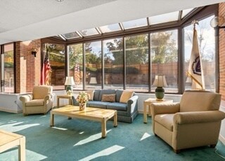 Foto del edificio - 100 Rosemary Way