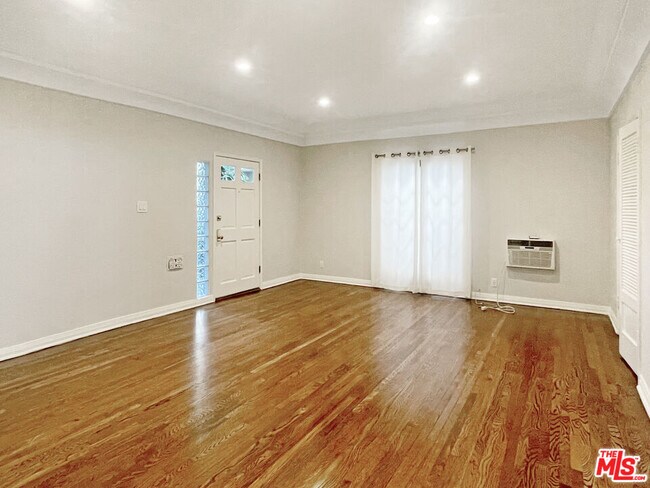 Foto del edificio - 440 N Spaulding Ave