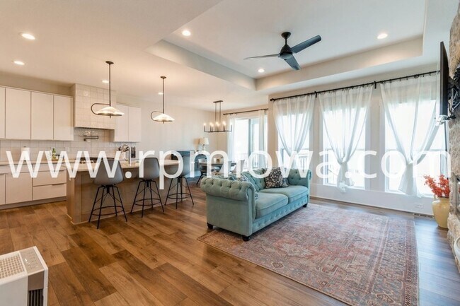 Foto del edificio - EXECUTIVE RANCH!  5 Bedroom, 3 Bathroom Home in Ankeny!!