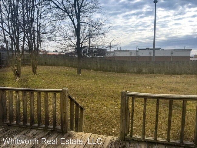 Building Photo - 3 br, 2 bath House - 1135 14th Place East