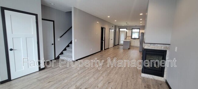 Foto del edificio - 304 Prairie Rose Trl