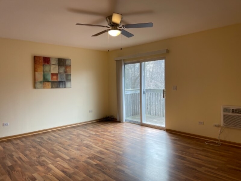 2909 Willow Ln Unit 13, Zion, IL 60099 Condo for Rent in Zion, IL