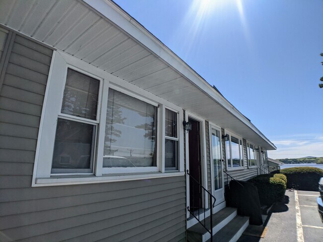 Foto del edificio - 277 Weirs Blvd