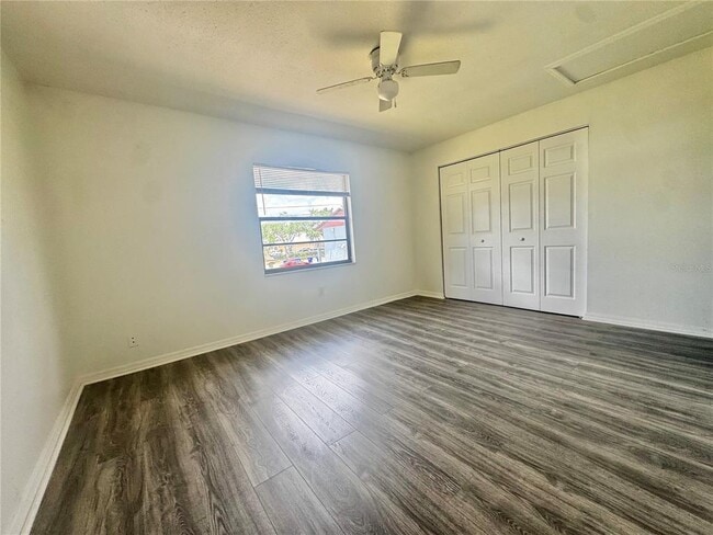 Building Photo - 1809 Bronson Dr
