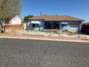 Building Photo - 16774 Zenda St