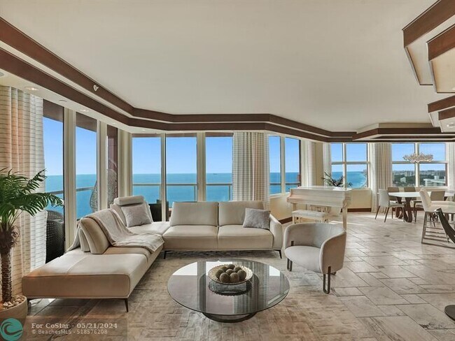 Foto del edificio - 2110 N Ocean Blvd