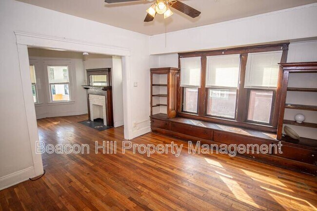 Building Photo - 14015 Idarose Ave