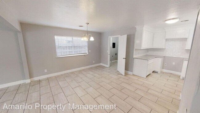 Foto del edificio - 4 br, 2 bath House - 5112 Kirk Dr