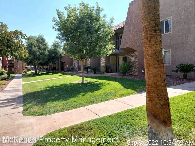 Foto del edificio - 1 br, 1 bath House - 5061 River Glen Dr. #66