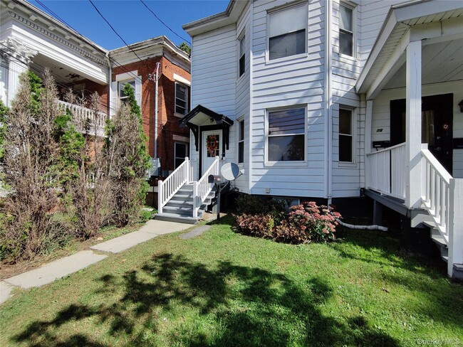 Building Photo - 78 S Hamilton St