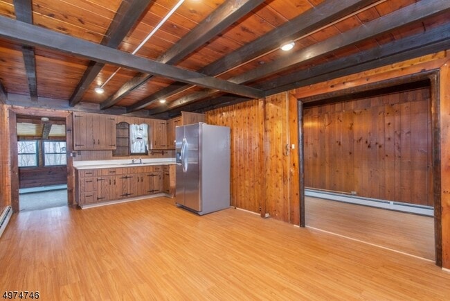 Building Photo - 86 N Cherry Rd