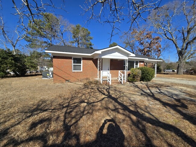 Building Photo - 1401 Morrison Ave