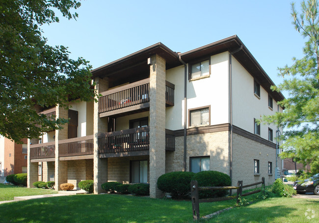 Building Photo - 1531-1535 Neil Ave