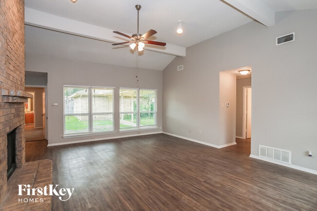 Building Photo - 2106 Stein Way
