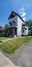 Building Photo - 482 Crestline Ave
