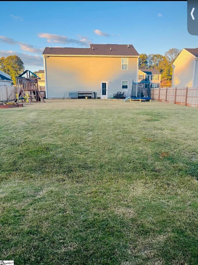 Building Photo - 220 Burr Oak Ln