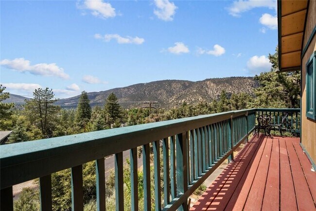 Foto del edificio - 2304 Woodland Dr