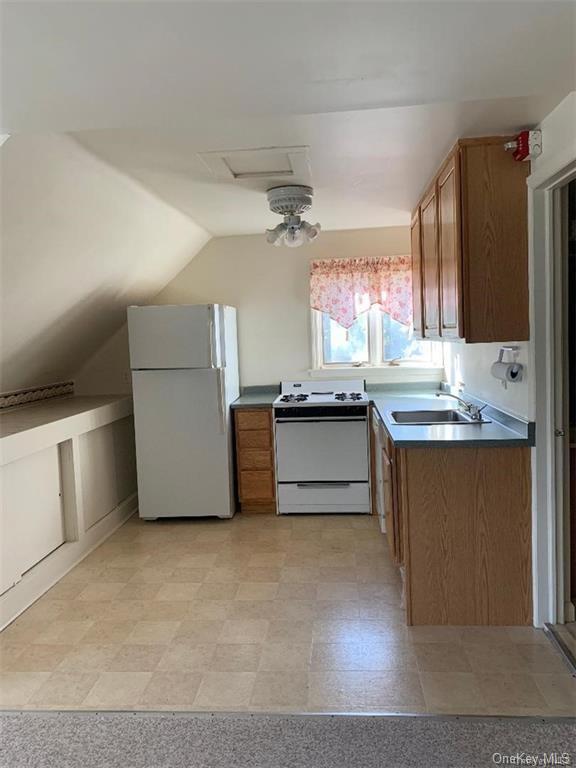 17 Schriever Ln, New City, NY 10956 House for Rent in New City, NY