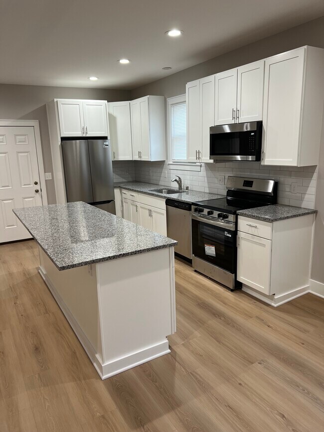 Foto del edificio - 2756 N Booth St