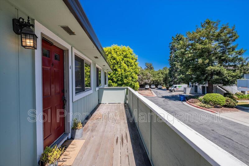 Primary Photo - 925 Ponselle Ln