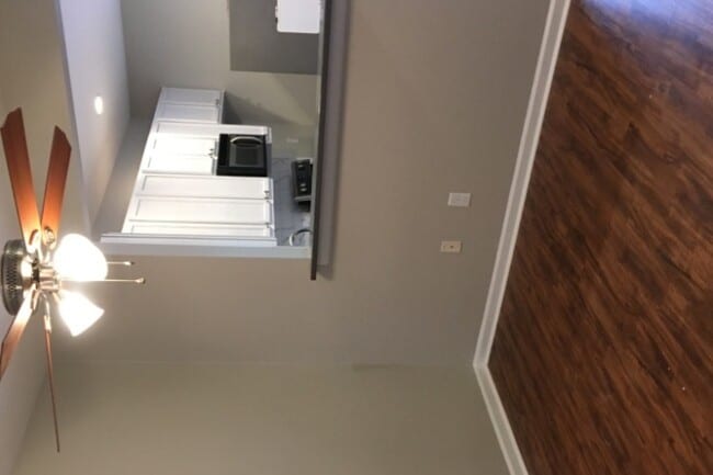Building Photo - 5543 Crabtree Park Ct