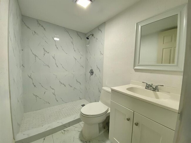 Foto del edificio - 14131 NW 3rd Ave