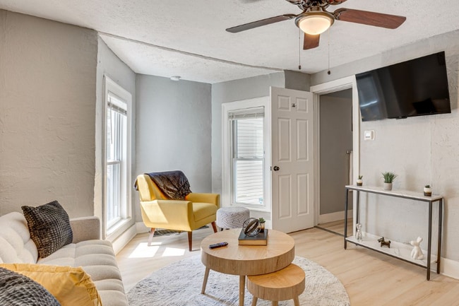 Foto del edificio - 484 Spicer Street