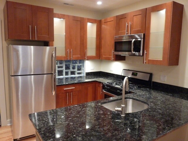 Foto principal - 947 N Kedzie Ave