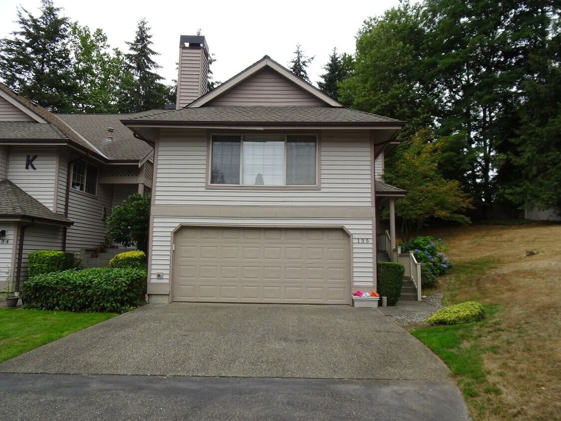 Primary Photo - Charming 2-Bedroom Condo in the Heart of R...