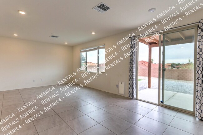 Building Photo - 5525 W San Francisco Trl