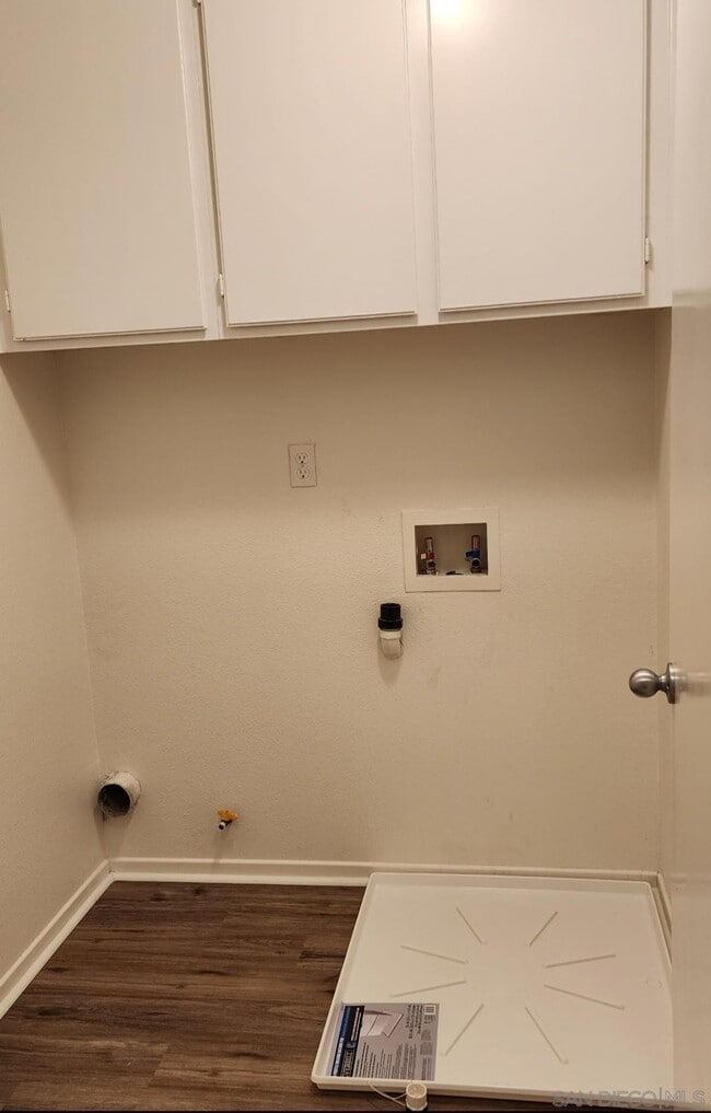 Foto del edificio - 1286 Jamestown Dr