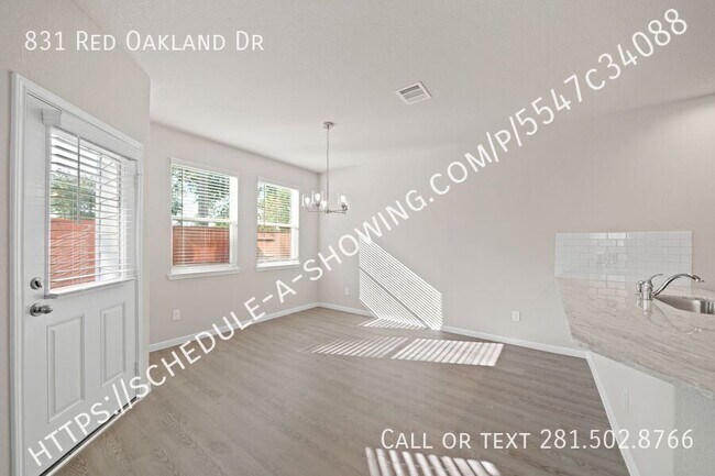 Foto del edificio - 831 Oakland Dr