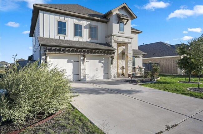 Foto del edificio - 14001 Arbor Hill Cove