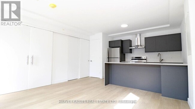 Building Photo - 23 Cannon Rd