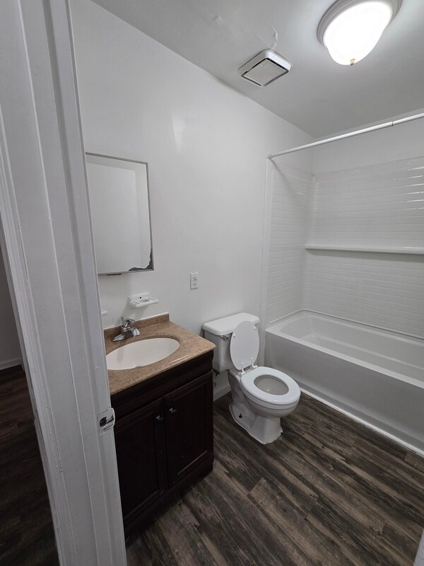 Foto del edificio - 507 W Grace St