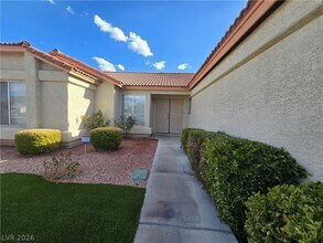 Building Photo - 6413 Sterling Springs Pkwy