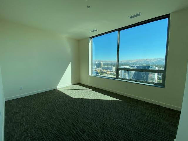Foto del edificio - 360 S Market St