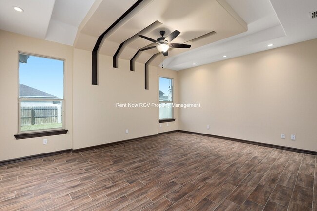 Building Photo - 13921 N 36th St