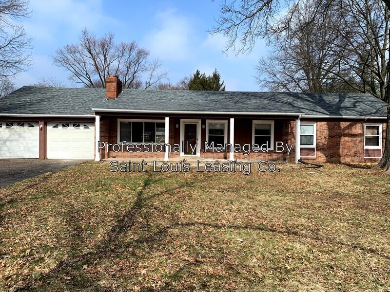 Primary Photo - 2417 Fair Acres Rd
