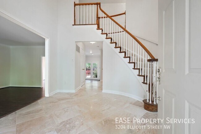 Foto del edificio - 3204 Ellicott St NW