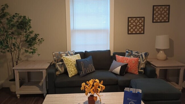 Foto del edificio - 214 McGarity St