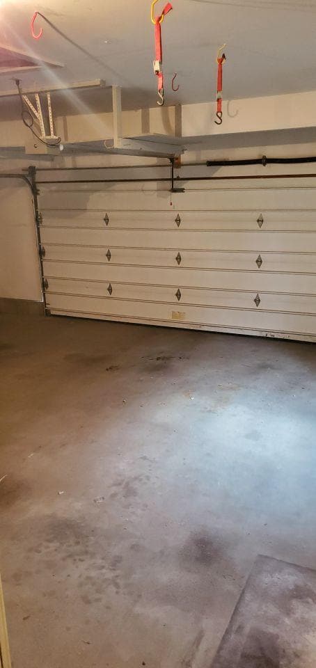 Building Photo - 3 bedroom in Billings MT 59102