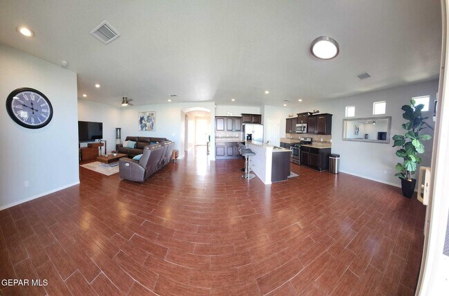 Foto del edificio - 7369 Dewberry Dr