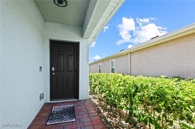 Foto del edificio - 8720 Swell Brooks Ct