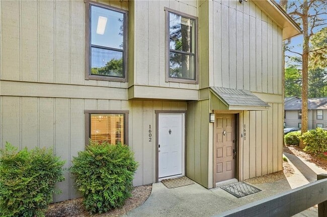 Photo - 1602 Cumberland Ct SE Apartment