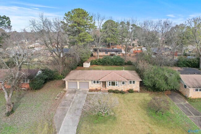 Foto del edificio - 6304 Davies Ave NW