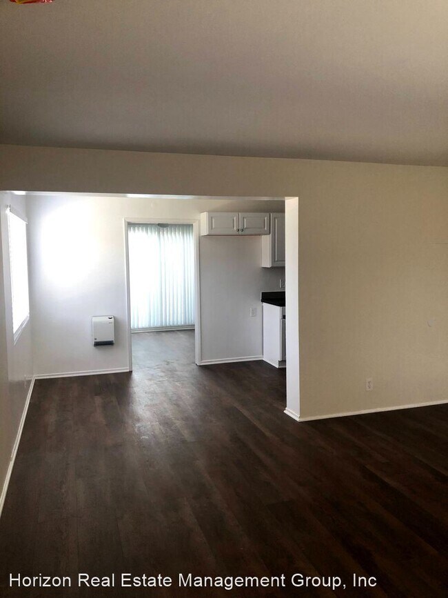 Foto del edificio - 12512 Cranbrook Ave