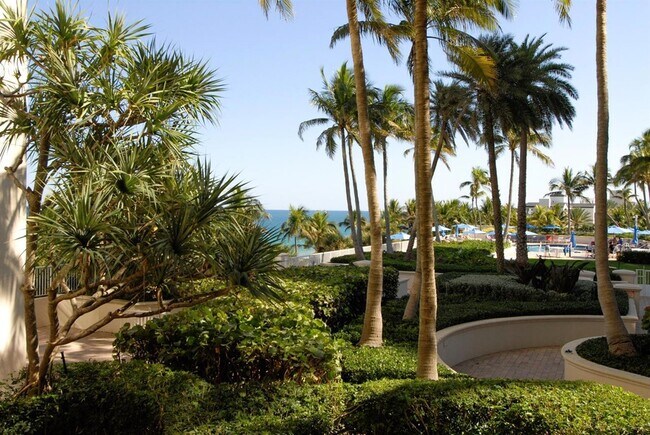 Foto del edificio - 3200 N Ocean Blvd