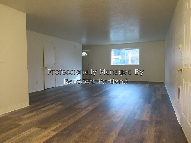 Foto del edificio - 509 E 10th St