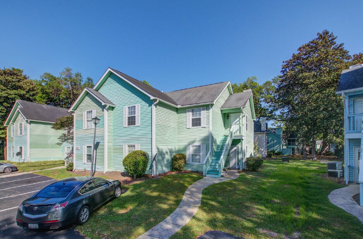 Photo - 6211 Rolling Fork Rd Apt H - Available 10/20